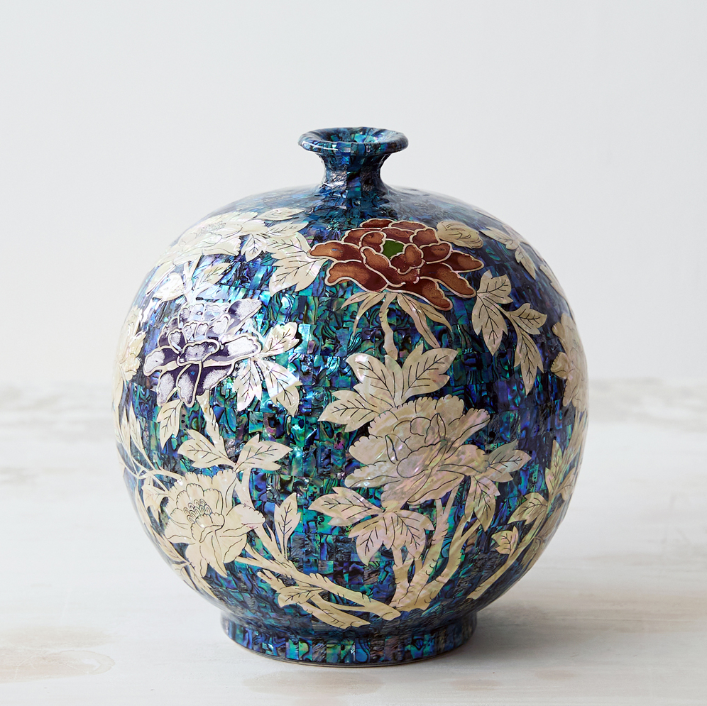 Premium Najeonchilgi Peony Vases by Park In-ho (Set of 3 Decorative Bottles)
