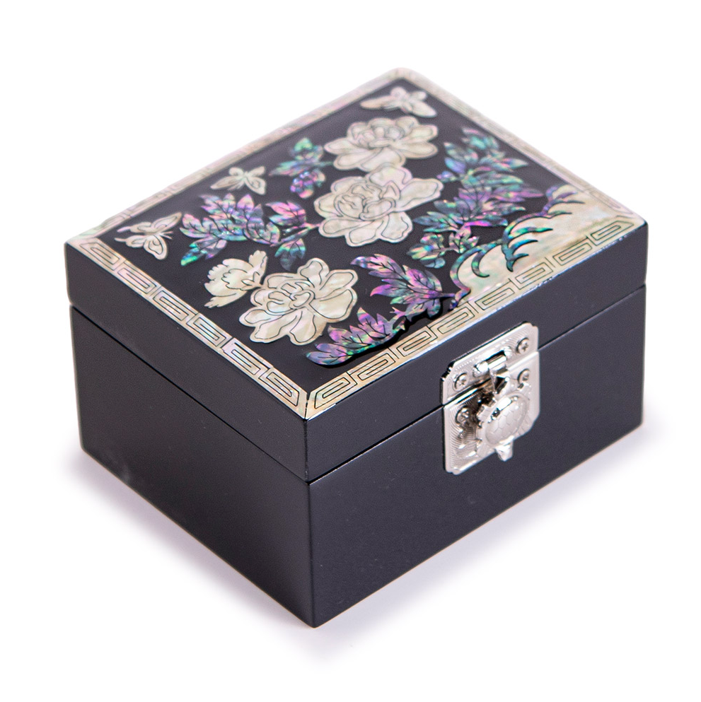 Joseon Mother-of-Pearl Jewelry Box with Assorted Designs by Oh Myeong-ho (Peony, Crane, Butterfly)