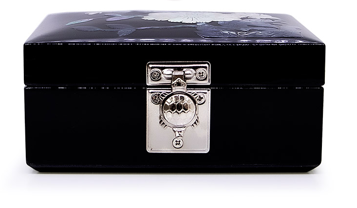 Glossy Najeonchilgi Lacquer Jewelry Box - Flower & Bird Design