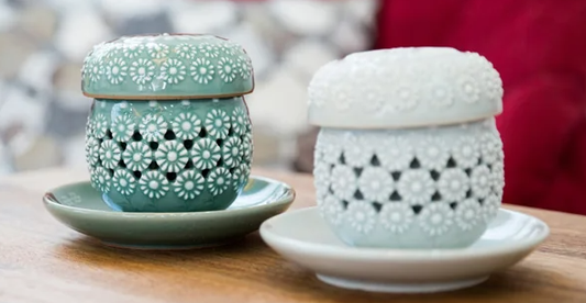 Openwork Chrysanthemum Celadon Tea Set by Kim Young-soo (2-Person Set)
